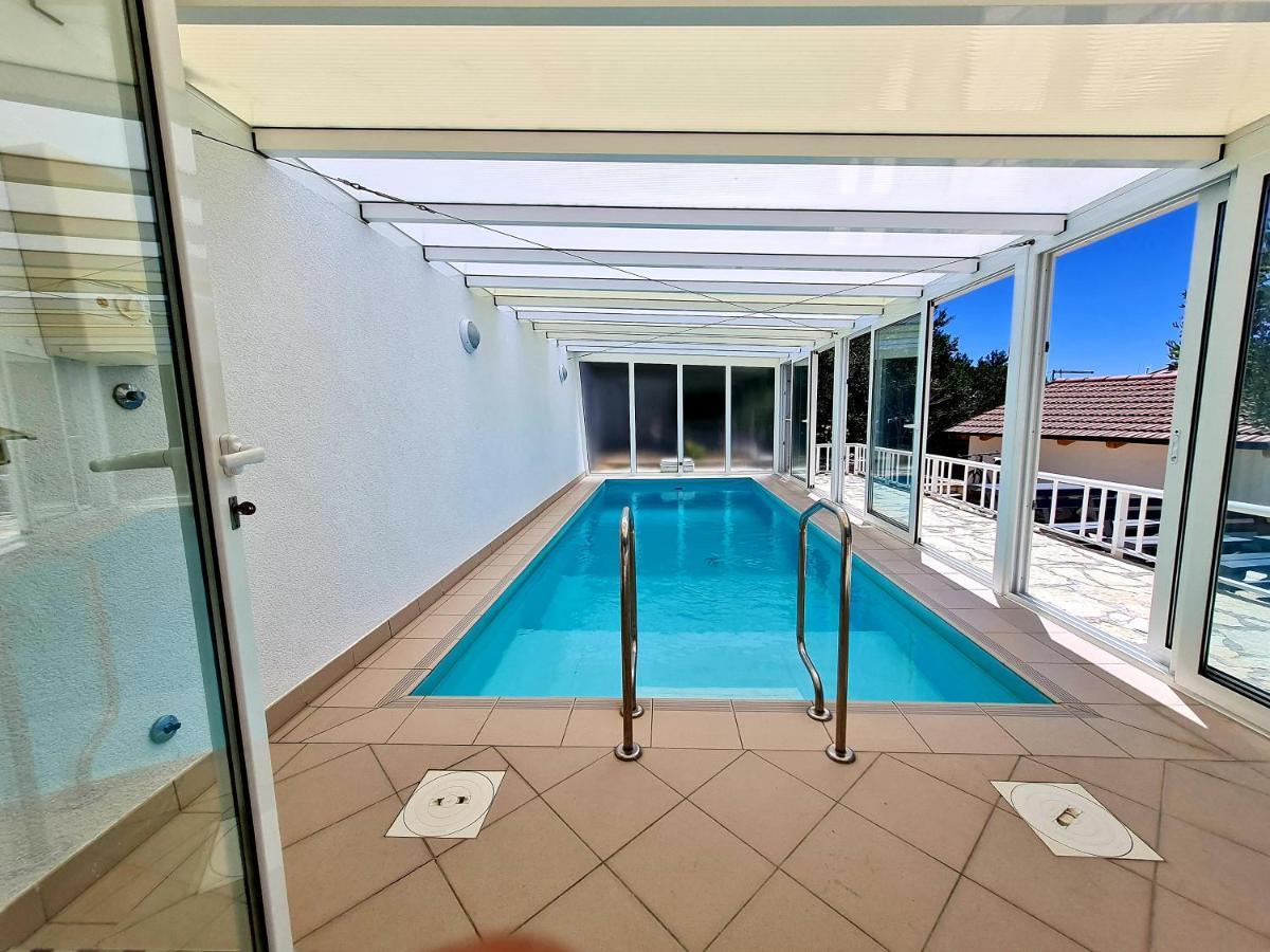 Vila Maslina Apartments Mit Pool Und Garten Nahe Am Strand Tučepi Buitenkant foto